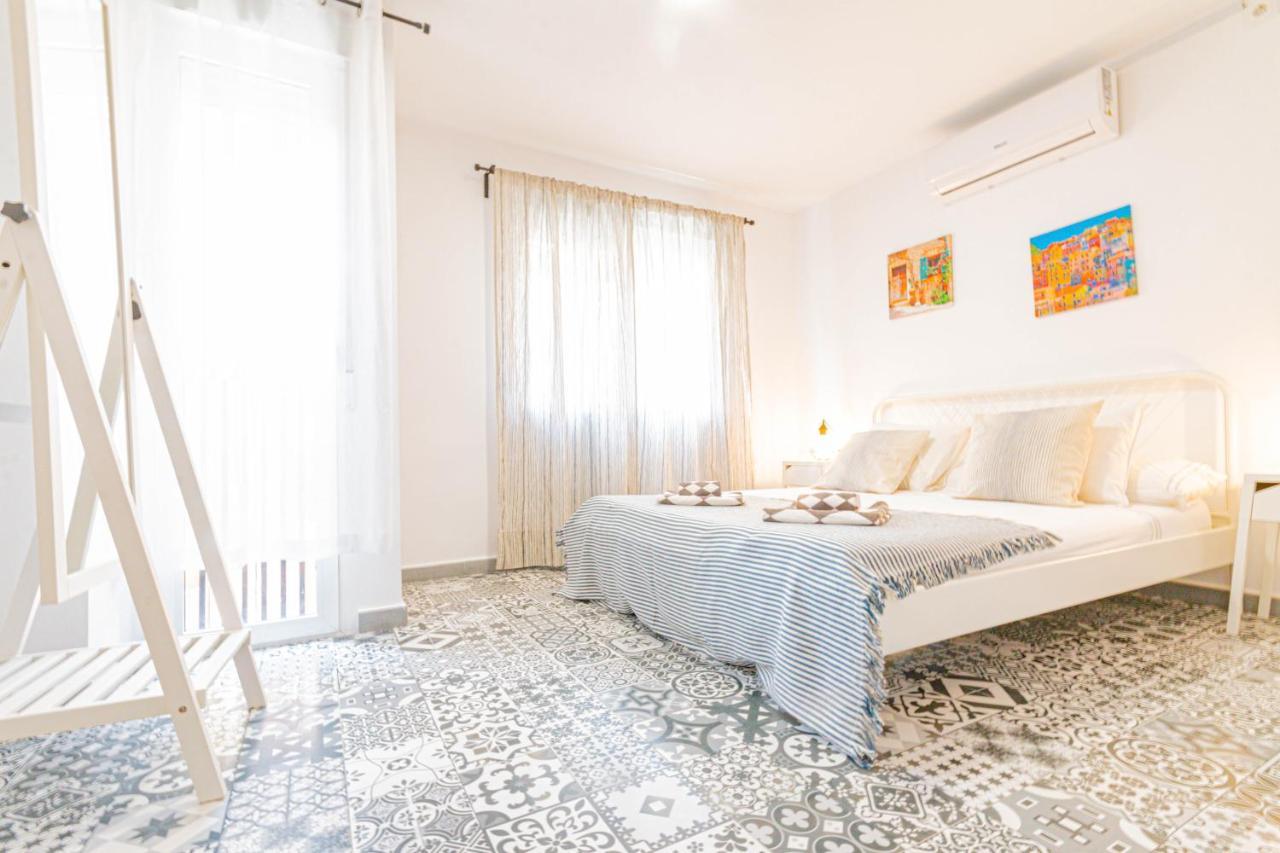 Suncastle Apartamentos Alicante -With Sunny Rooftop Terrace And Barbecue Kültér fotó