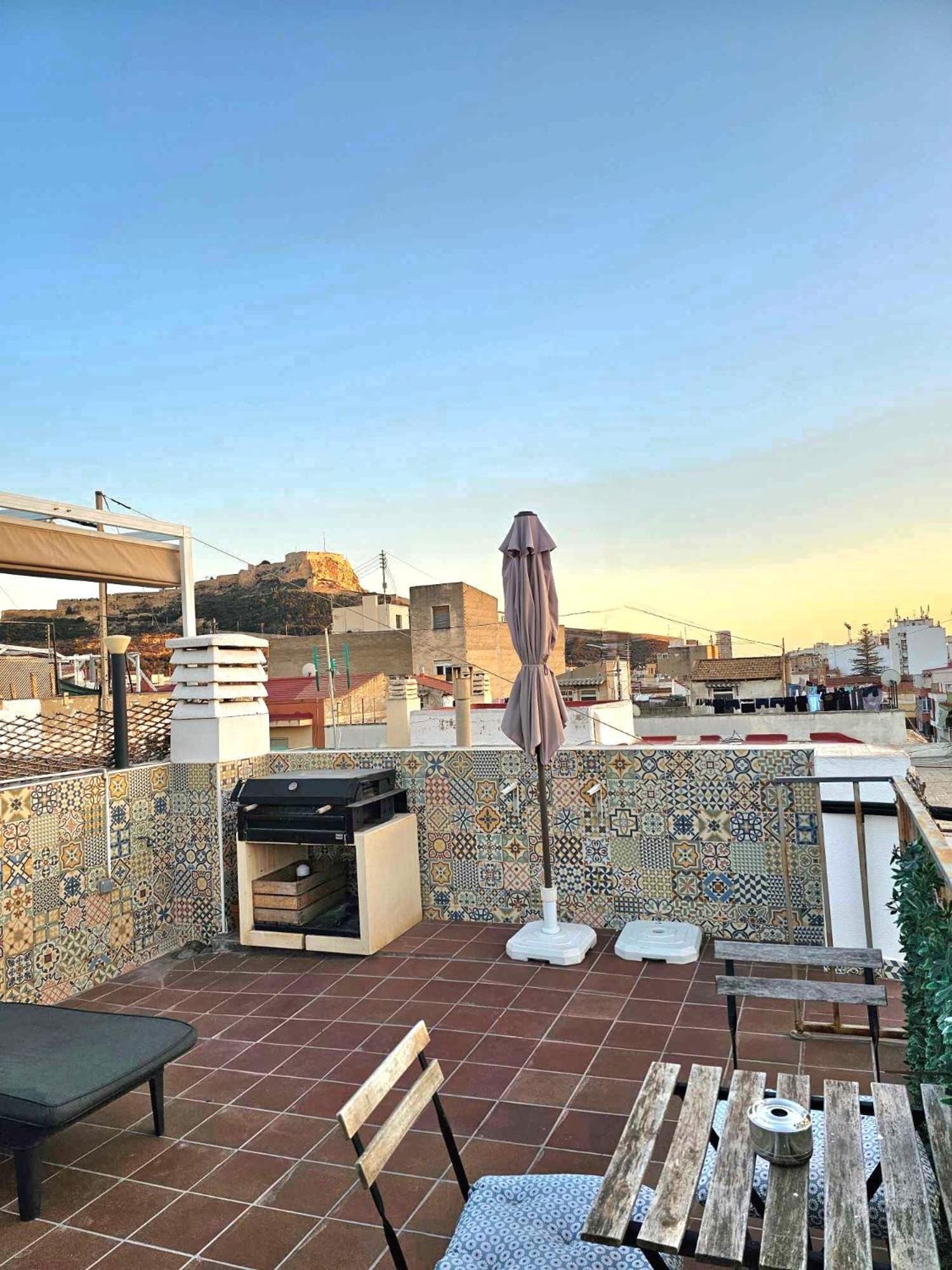Suncastle Apartamentos Alicante -With Sunny Rooftop Terrace And Barbecue Kültér fotó
